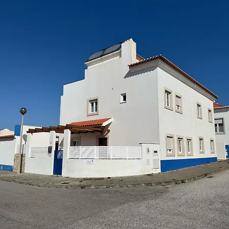 Donothing House - Baleal Guest house *