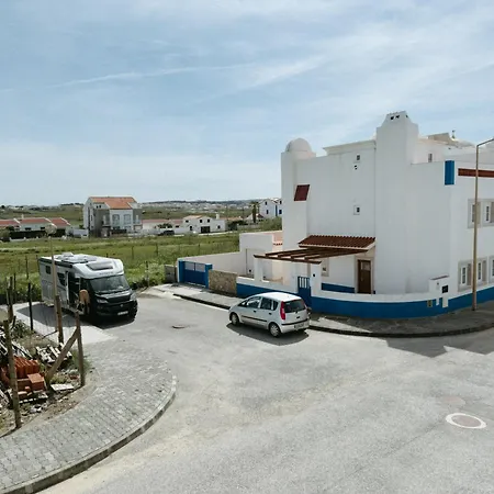 Donothing House - Baleal Guest house *